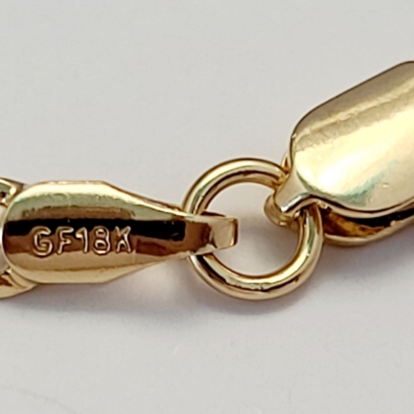 18K Gold Filled Virgen de Guadalupe necklace.New - Picture 6 of 7